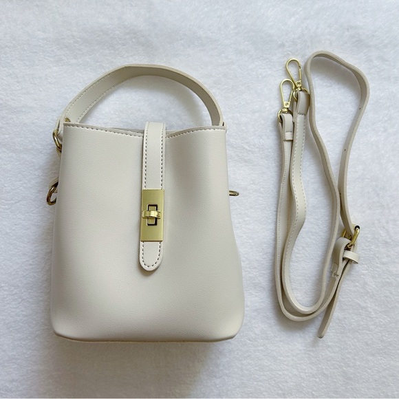 SHEIN Mini Bucket Crossbody Bucket Bag Cream - Picture 3 of 12